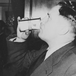 Bier aus der Dose (1954)