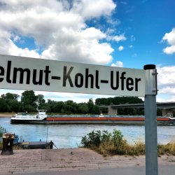 Mittelrhein - Helmut-Kohl-Ufer